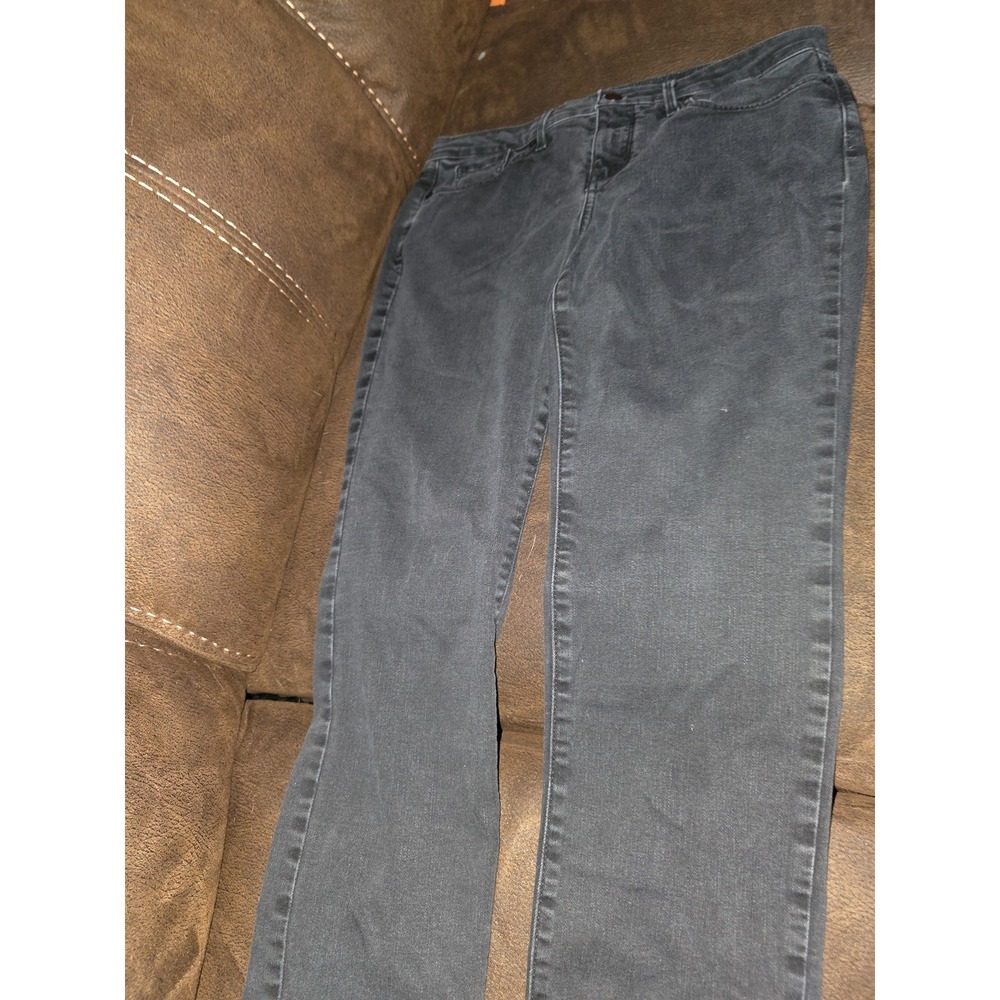 Not your daughter's jeans NYDJ black jeans denim size 10 P petite Sheri slim